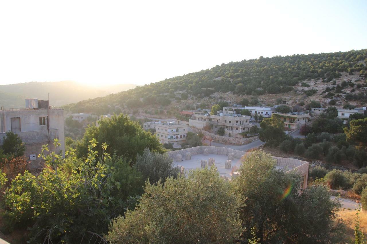 Mhna Guest House ‘Ajlūn Εξωτερικό φωτογραφία